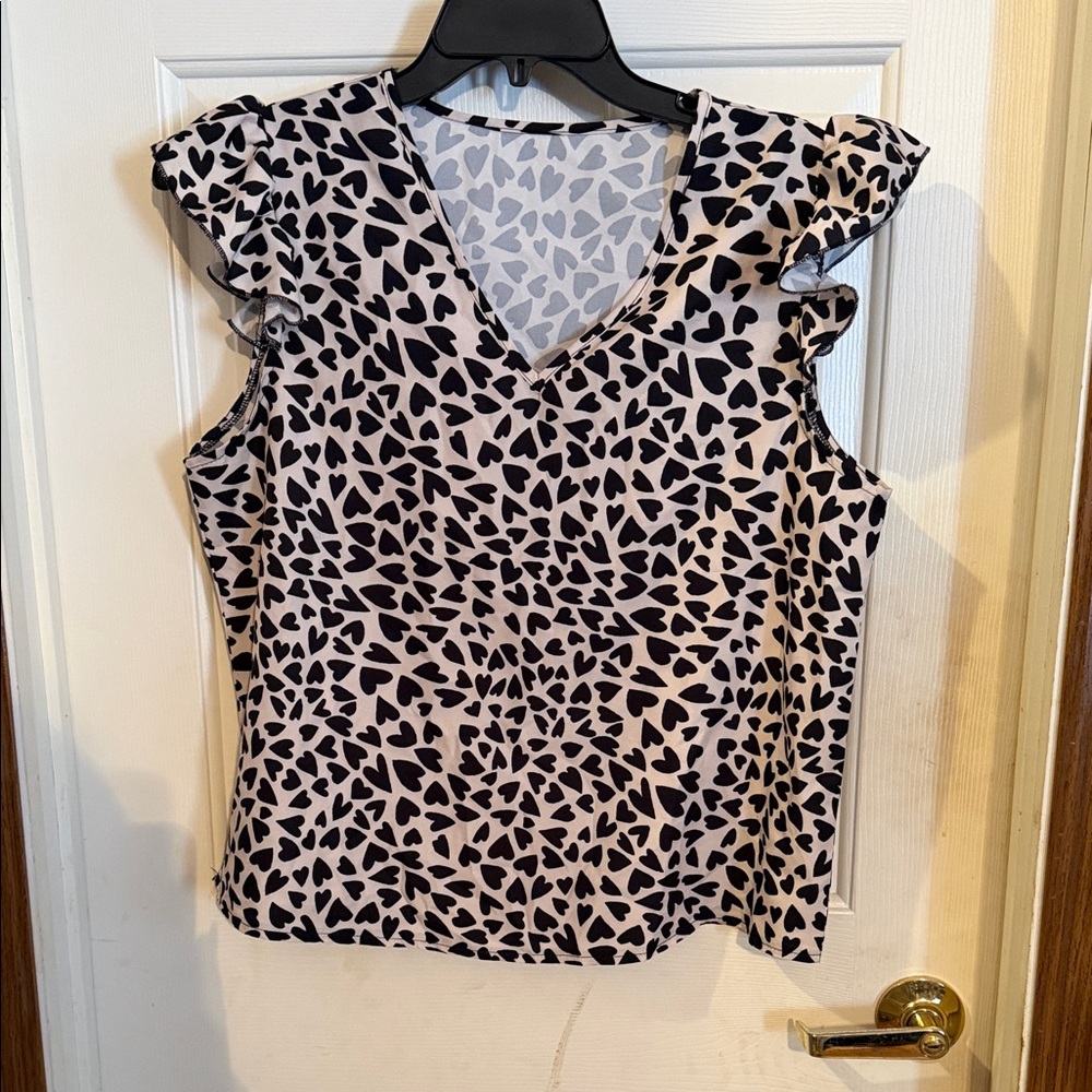 SHEIN Black and White Heart Print Ruffle Blouse